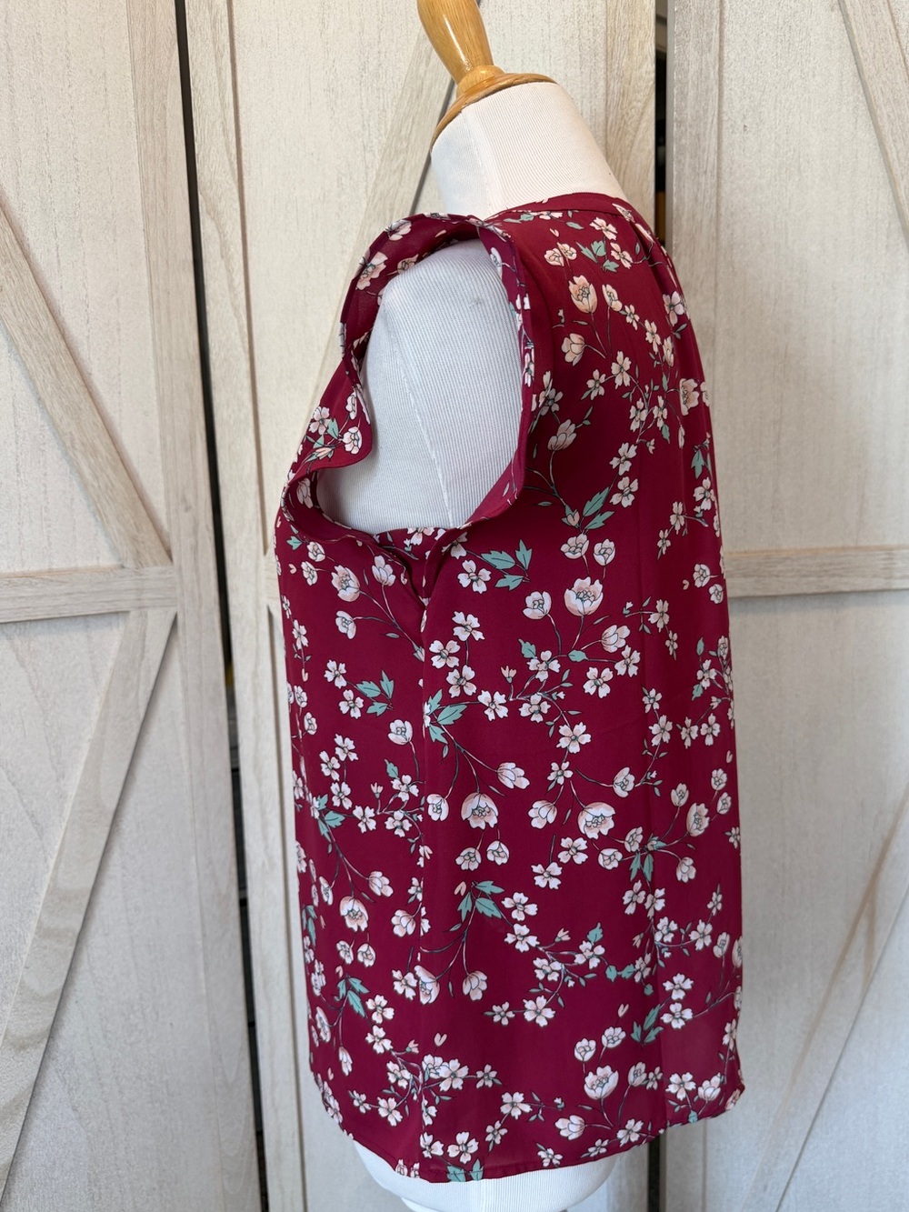 LOFT Berry Floral Blouse with Mint Accents - Picture 4 of 12